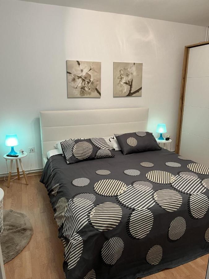 Apartment Pula Exteriér fotografie